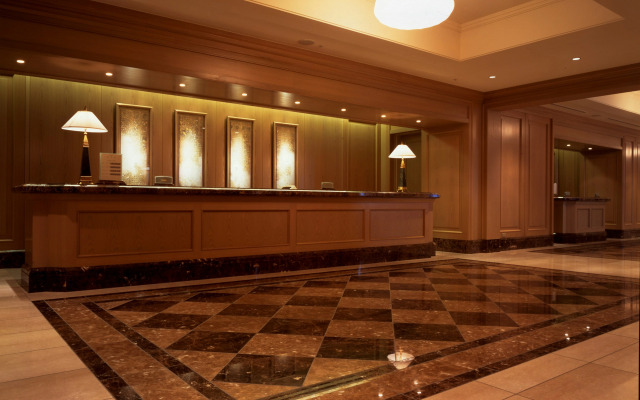 Okura Akademia Park Hotel