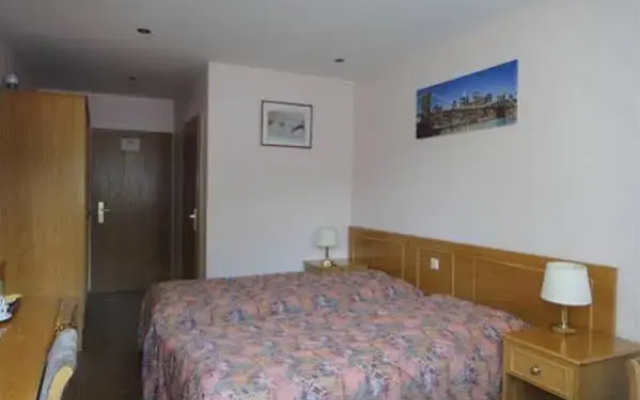 Hotel DenRiKo