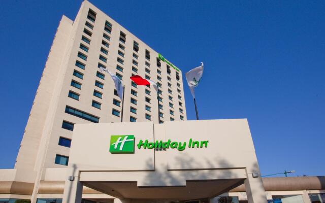Отель Holiday Inn Puebla La Noria вид на фасад
