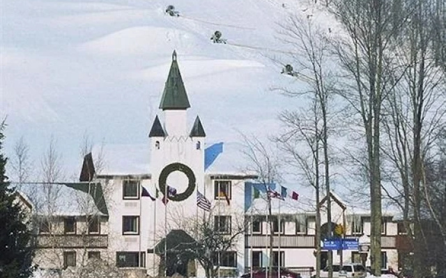 The Lodge At Schuss Mountain, Schuss Village