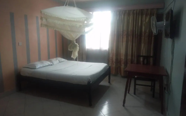 Riversand Hotel