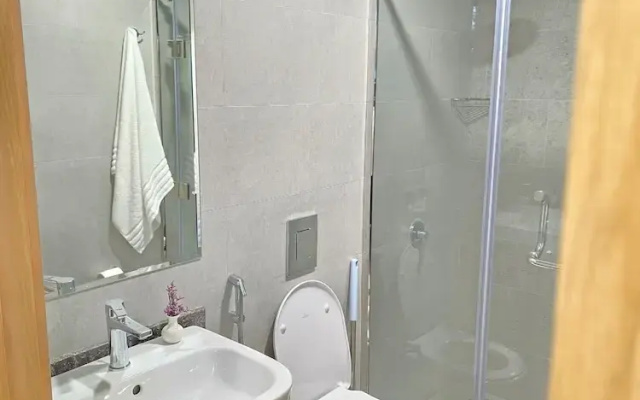 Luxury Boulevard 2Bhk