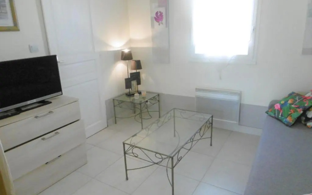 Maisonnette Nikolaz