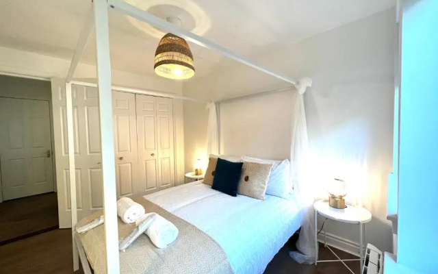 Bellevue Apartment