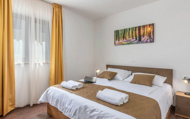 Villa in Brtonigla With Private Pool