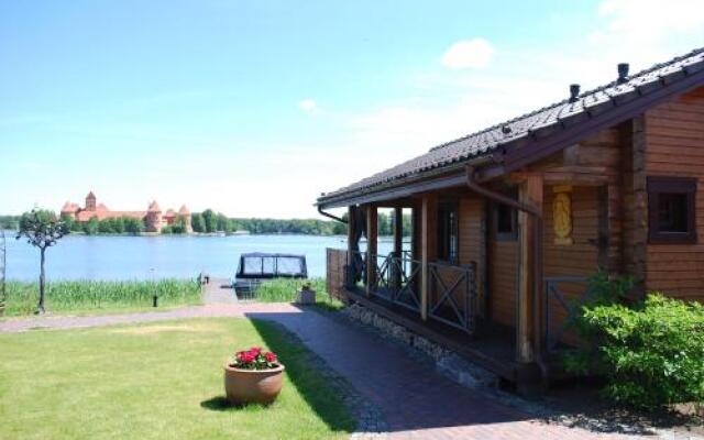 Отель Viva Trakai Литва, Тракай - отзывы, цены и фото номеров - забронировать отель Viva Trakai онлайн вид на фасад