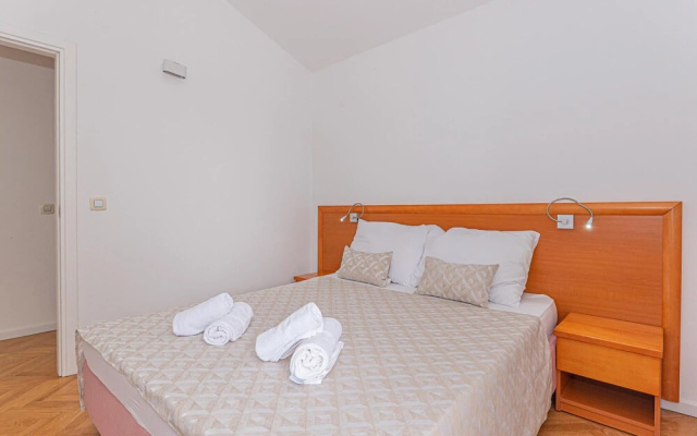 Beautiful Apartment in Primosten With Wifi and 1 Bedrooms