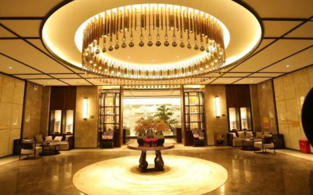 Tianxiachan Binjiang Hotel