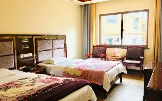 Min Sheng Hotel