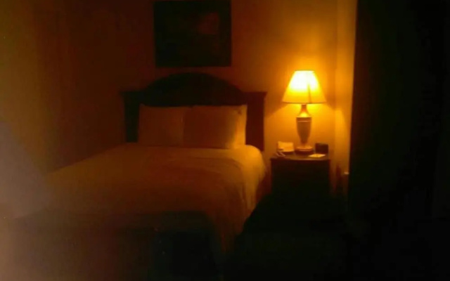 Hillside Inn