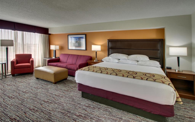 Drury Inn & Suites Bowling Green