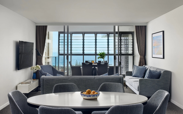 Meriton Suites Broadbeach, Gold Coast