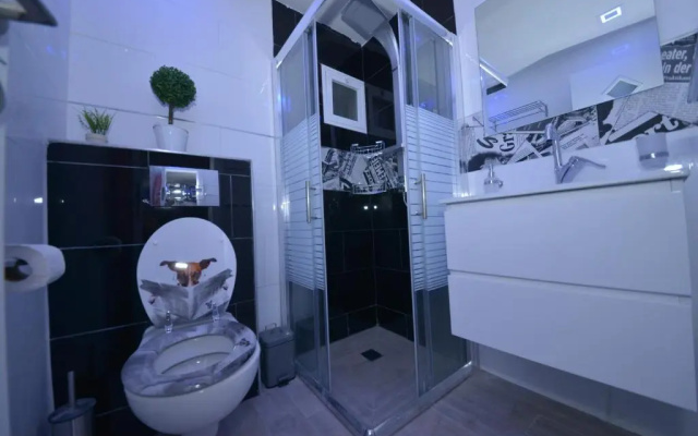 Jordan Luxury Suite