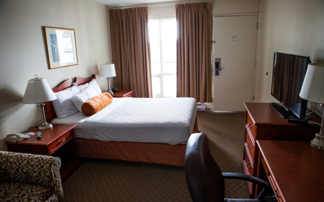 Knights Inn Lethbridge