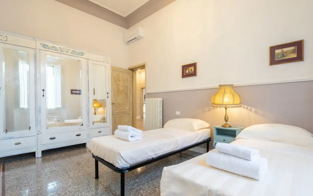 Santa Maria Novella 4 Bedrooms by Mmega
