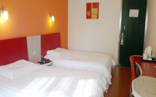 Shanghai Motel 168