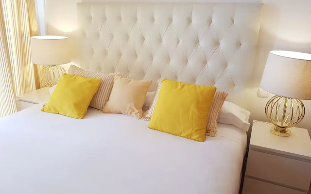 Marbella Beach Centre 2 bed Mileniun