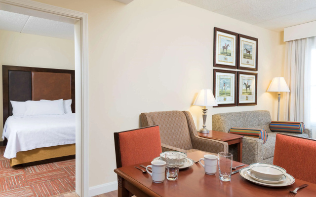 Homewood Suites Lexington-Hamburg