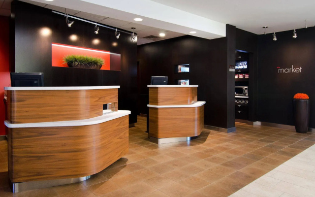 Courtyard by Marriott Huntsville University Drive