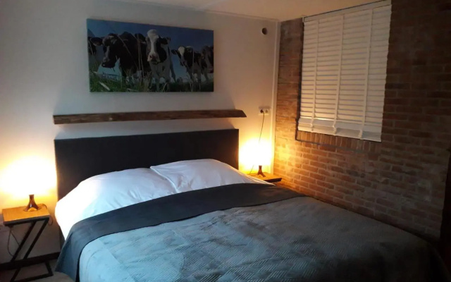 B&B CaSandra