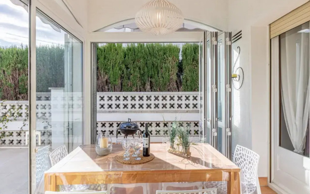 Villa in Empuriabrava With Private Pool