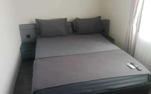 Collection O 94587 Hotel Kebon Jahe
