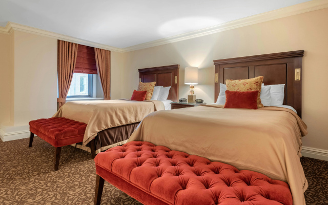 Omni William Penn Hotel