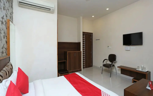 Hotel Rama Palace