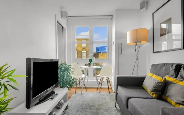 Camden Road Serviced Apartments by MySquare