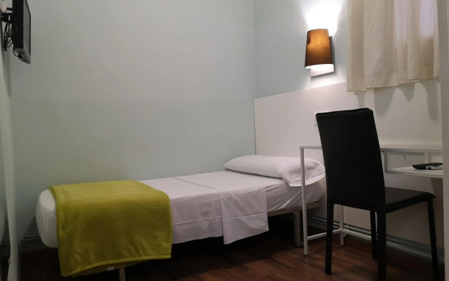 Hostal Lesseps
