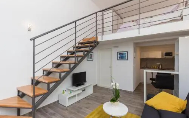 Apartments Pomet
