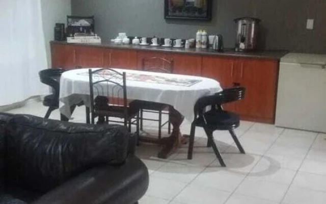 Villa Rosa Inn
