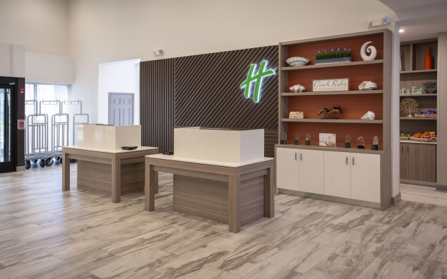 Holiday Inn Pensacola - University Area by IHG