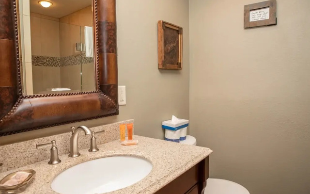13 Bear Tree Court 5 Bedroom Home by RedAwning