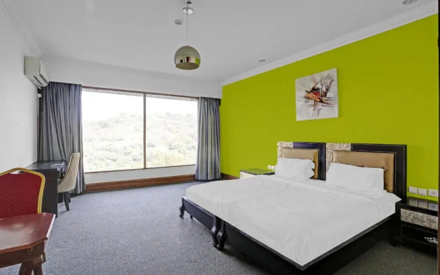 Townhouse Royal Palms Hotel - Daisy