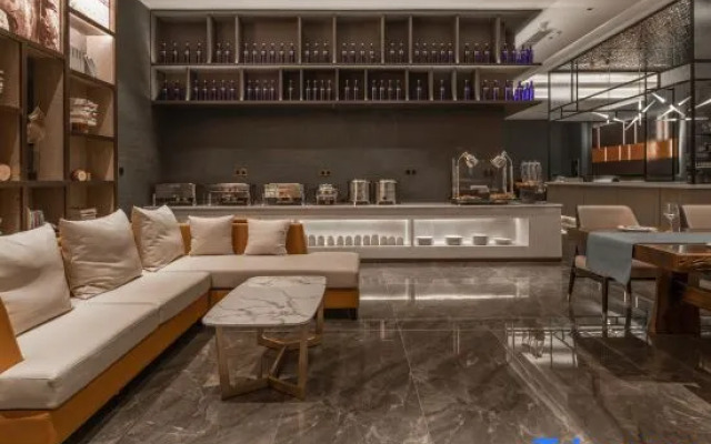 Wenling Yadingwan Hotel