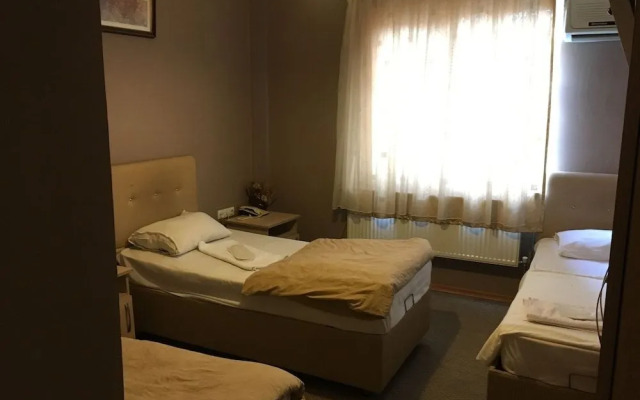 Tac Hotel