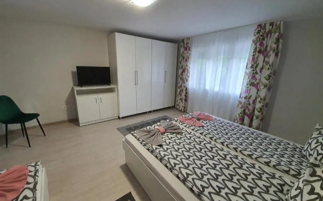 Casa De Oaspeti Anna