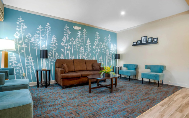 Sleep Inn & Suites Auburn Campus Area I-85