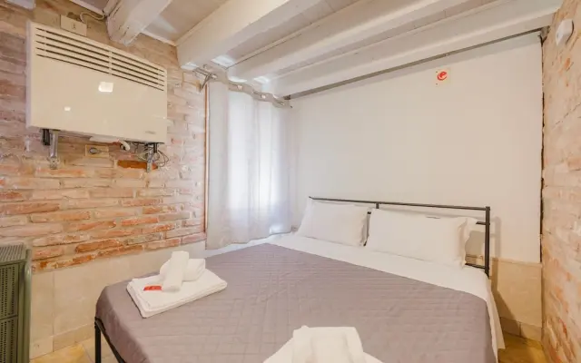 Balastro Design Rooms