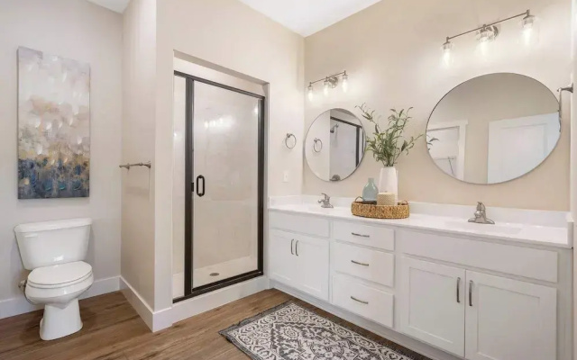 Lakeview Oasis - Onsite Amenities