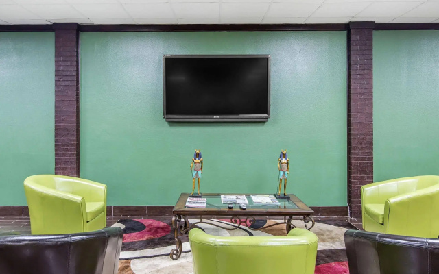 Quality Inn Hinesville - Fort Stewart Area