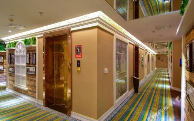 Jinshuiyun Themed Business Hotel
