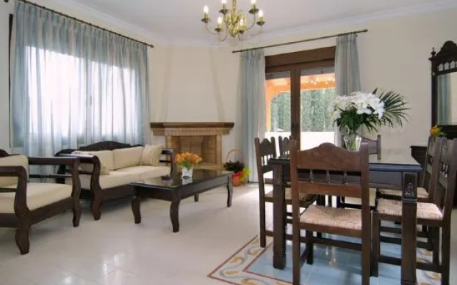 Kerveli Luxury Villa