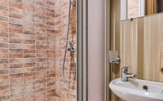 Апартаменты 1 Bedroom Apartment Ave. Svobody 31