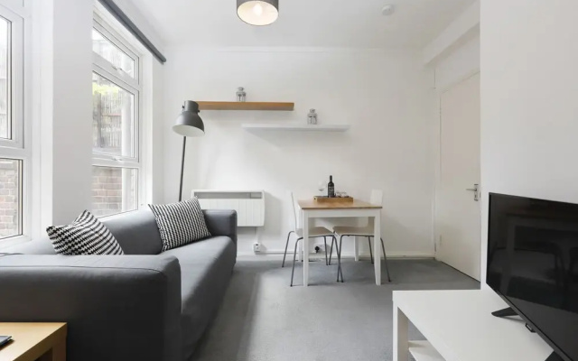 Cozy Apartment in Camden Town