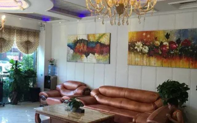 Xingyi Linhai Hotel