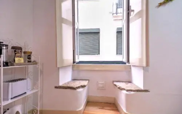 Alfama 88, By Home With a View