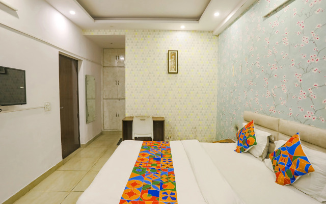 FabHotel Comfirt Inn