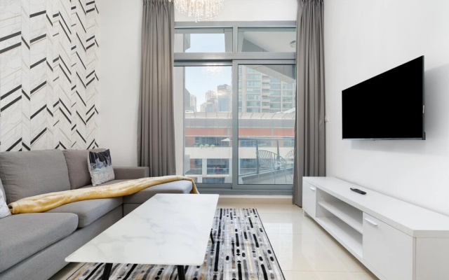 Marvelous 1Bd Marina Residences Pool